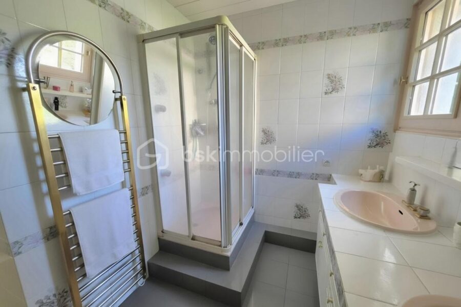 Maison à vendre à Maule — Vue parc & jardin — photo 21