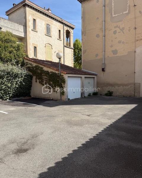 Appartement à vendre à Salon-de-Provence — Vue sur la ville — photo 22
