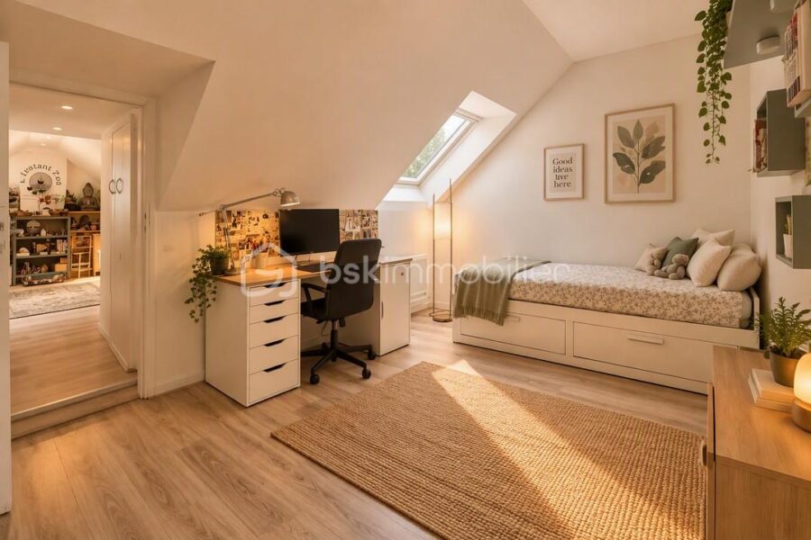 Maison à vendre à Ozoir-la-Ferrière — Vue parc & jardin — photo 22