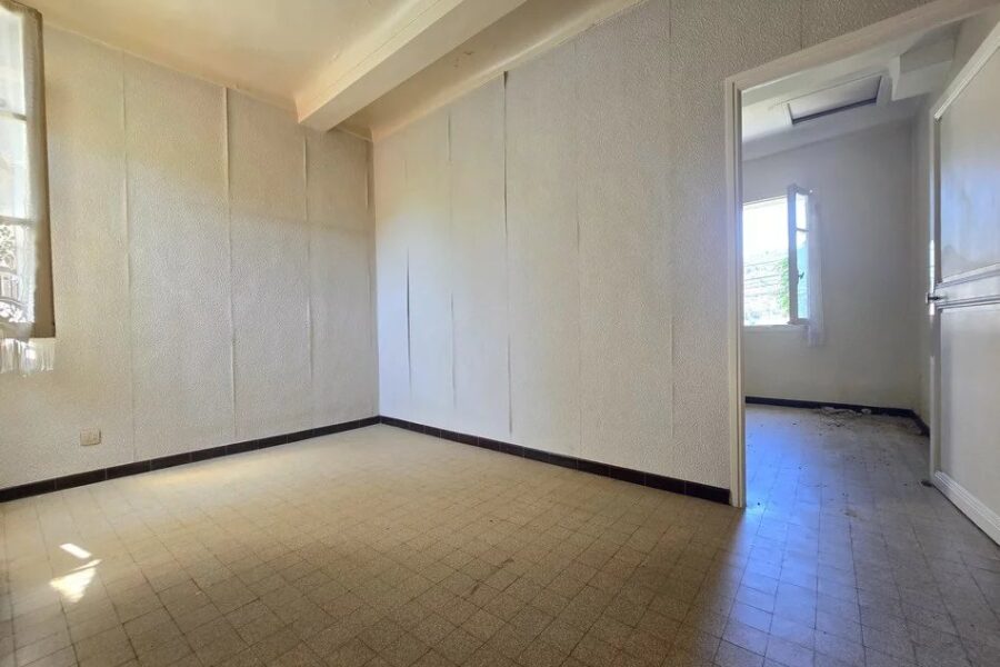 Maison à vendre à Tourrette-Levens — Vue montagne — photo 16