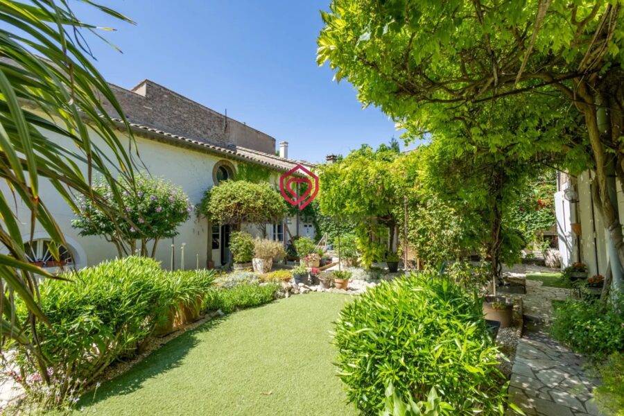 Maison à vendre à Olonzac — Vue sur la ville — photo 16