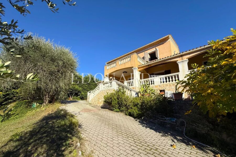Maison à vendre à La Turbie — Vue montagne — photo 26