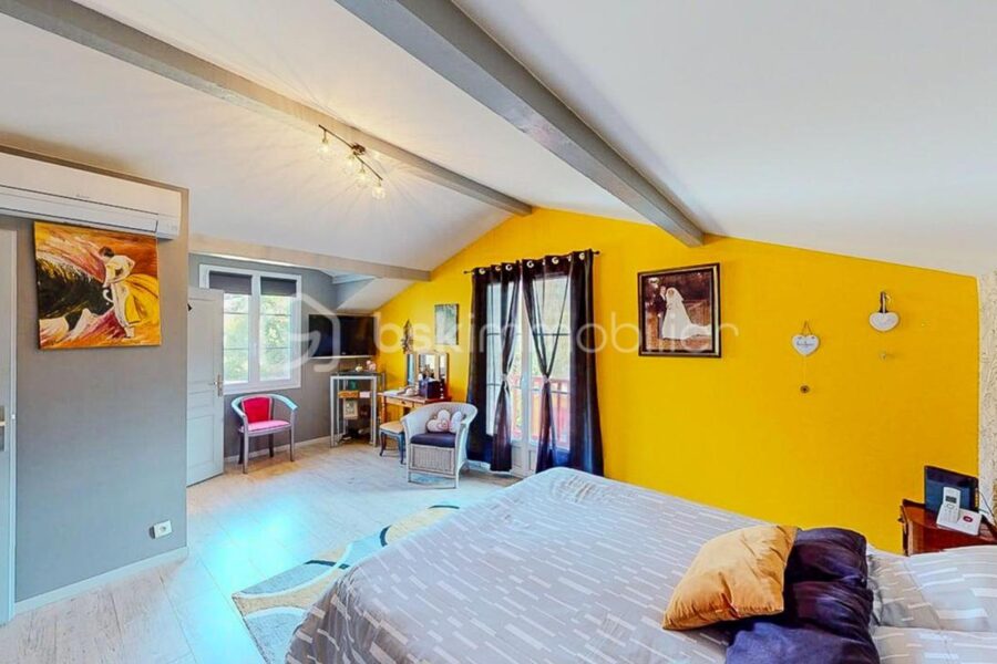 Maison à vendre à Saint-Étienne-de-Baïgorry — Vue montagne — photo 23
