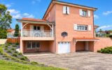 Maison à vendre à Saint-Martin-en-Haut — Vue parc & jardin — photo 23