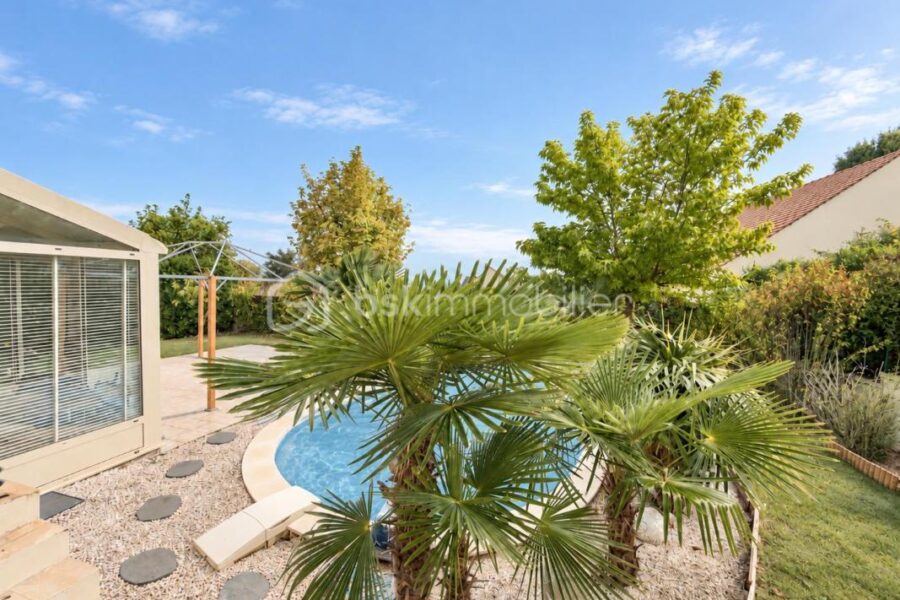 Maison à vendre à Nanteuil-lès-Meaux — Vue parc & jardin — photo 4