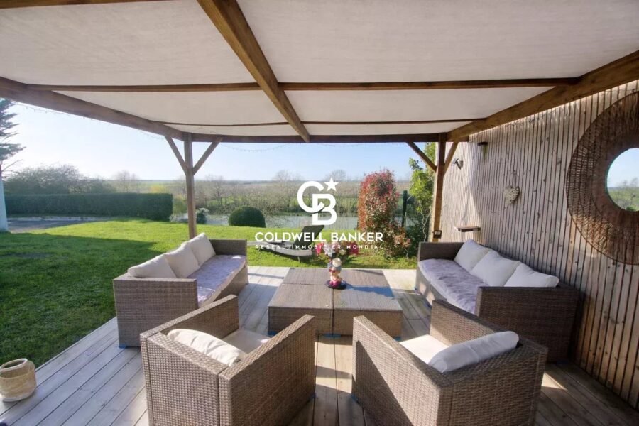 Maison à vendre à Saint-Michel-en-l&rsquo;Herm — Vue parc & jardin — photo 21