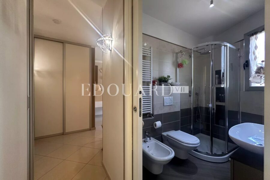 Appartement à vendre à Menton — Vue montagne — photo 24