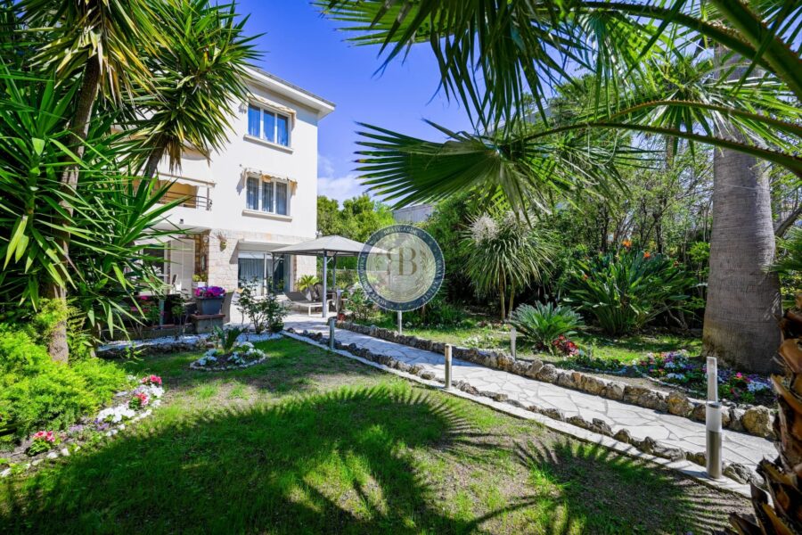 Maison à vendre à Cannes — Vue mer — photo 3