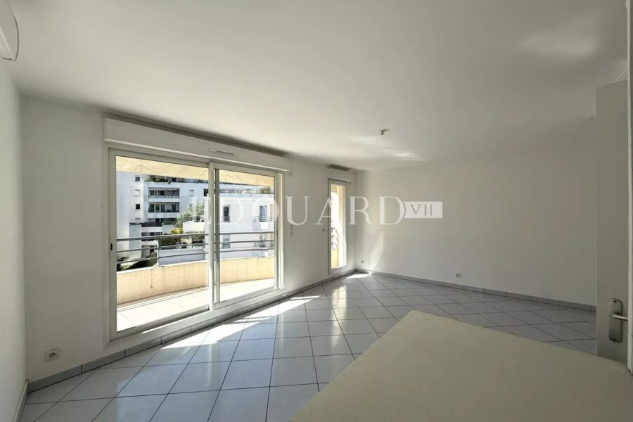 Appartement à louer à Beausoleil — Vue montagne — photo 4