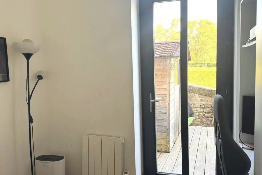 Appartement à vendre à Chazay-d&rsquo;Azergues — Vue parc & jardin — photo 6