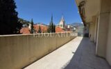 Appartement à vendre à Roquebrune-Cap-Martin — Vue montagne — photo 2
