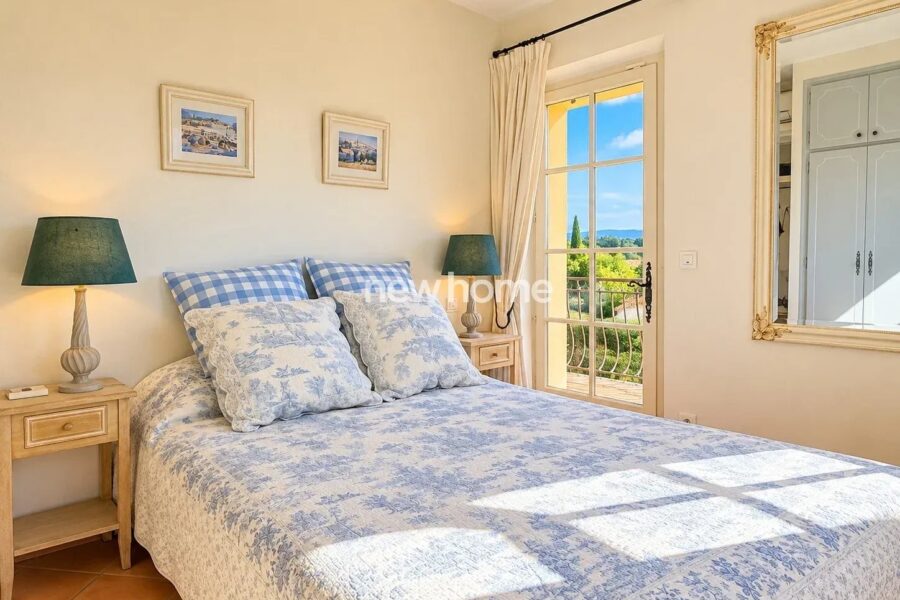 Maison à vendre à Tourrettes — Vue montagne — photo 14