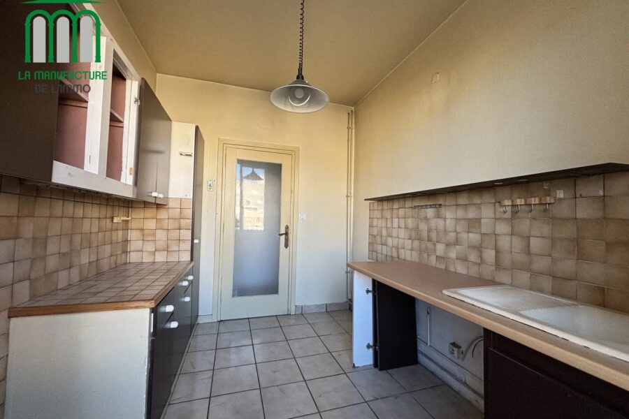 Appartement à vendre à Saint-Étienne — Vue sur la ville — photo 34