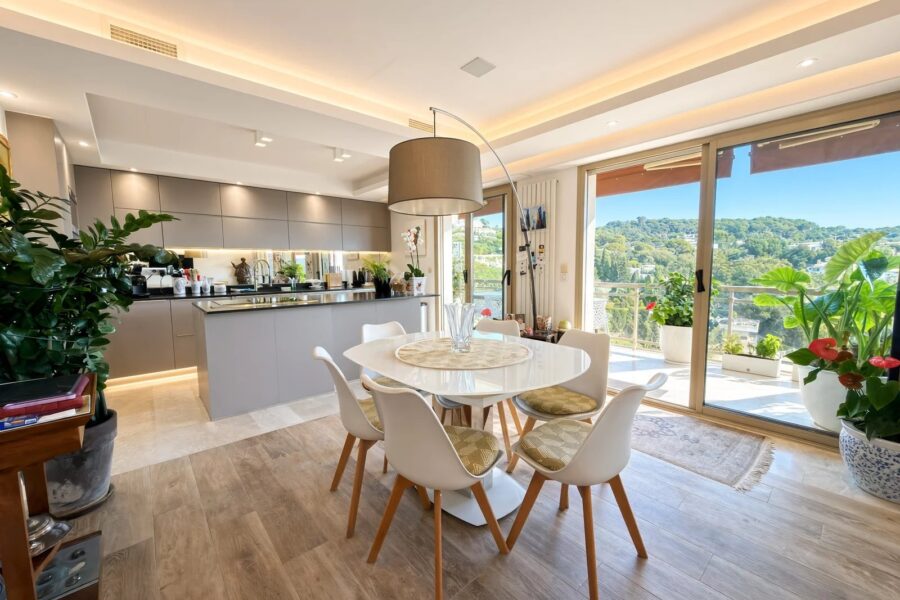 Appartement à vendre à Le Cannet — Vue mer — photo 3