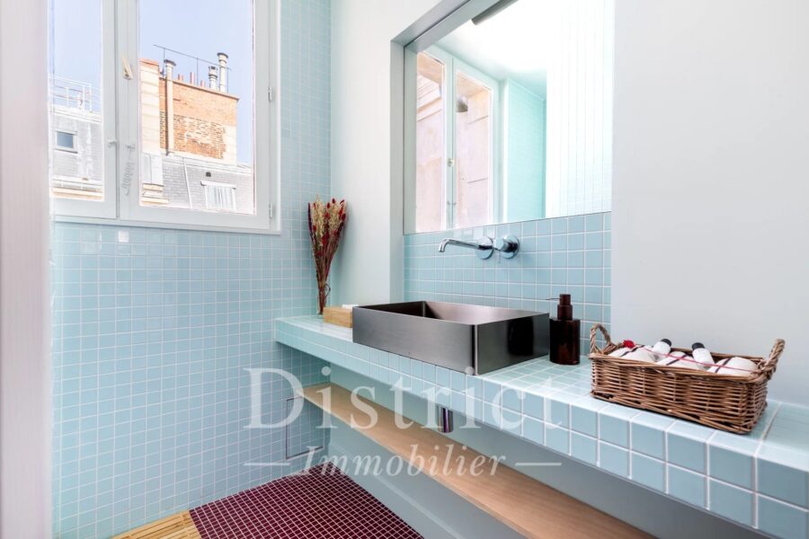 Appartement à louer à Paris 8e arrondissement — Vue sur la ville — photo 10