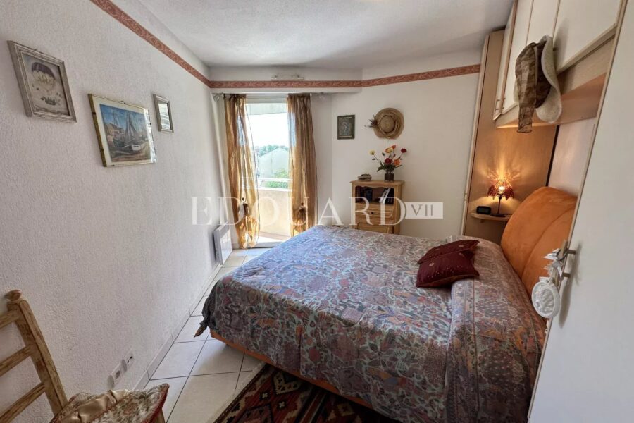 Appartement à vendre à Menton — Vue sur la ville — photo 5