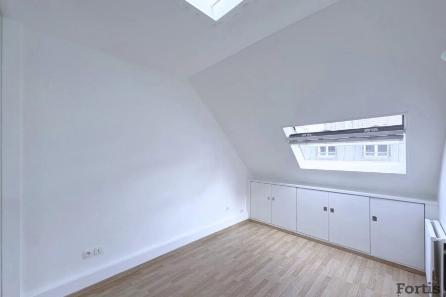 Appartement à vendre à Paris 8e arrondissement — Vue sur la ville — photo 16