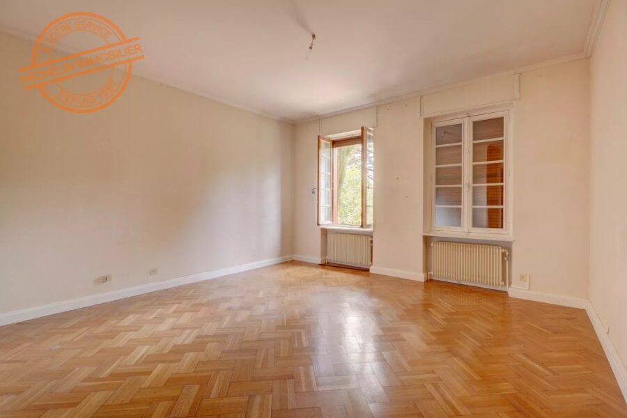 Maison à vendre à Saint-Cyr-au-Mont-d&rsquo;Or — Vue nature — photo 11