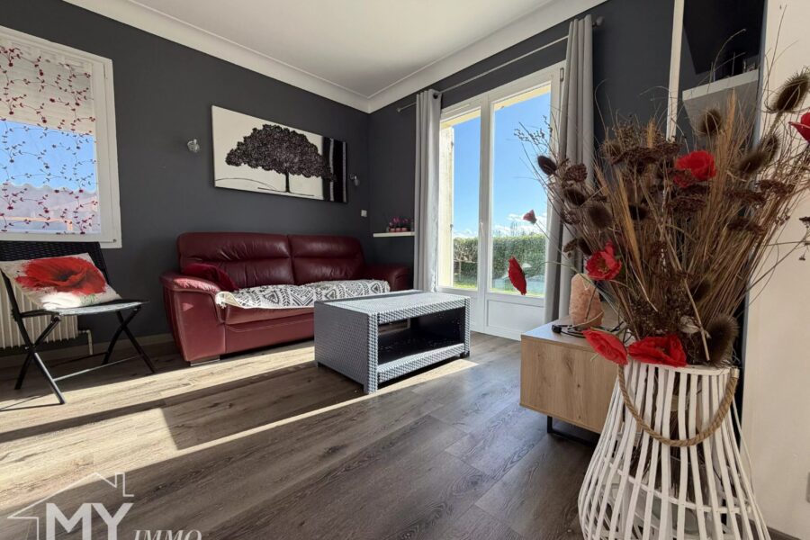 Maison à vendre à Saint-Antoine-de-Breuilh — Vue parc & jardin — photo 8