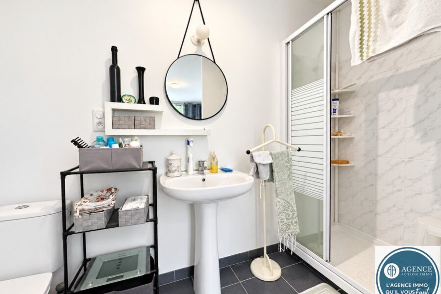 Maison à vendre à Saint-Rambert-d&rsquo;Albon — Vue parc & jardin — photo 12