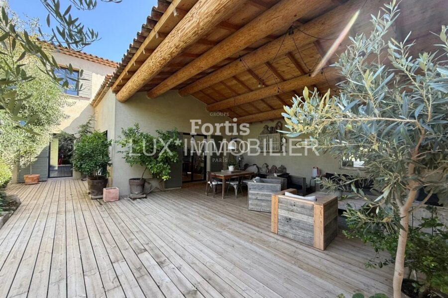 Maison à vendre à Paradou — Vue montagne — photo 18