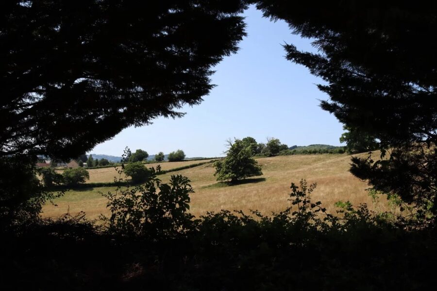 Maison à vendre à Saint-Didier-sur-Arroux — Vue montagne — photo 31