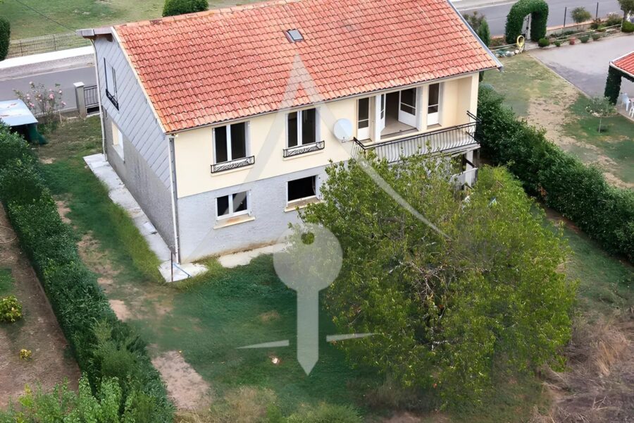 Maison à vendre à Lézat-sur-Lèze — Vue parc & jardin — photo 2