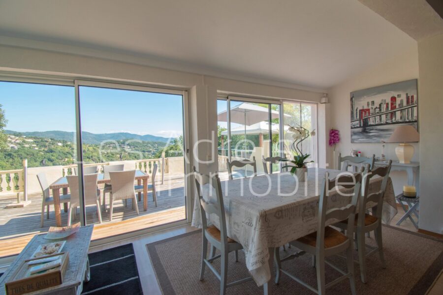 Maison à vendre à Les adrets-de-l&rsquo;estérel — Vue montagne — photo 6