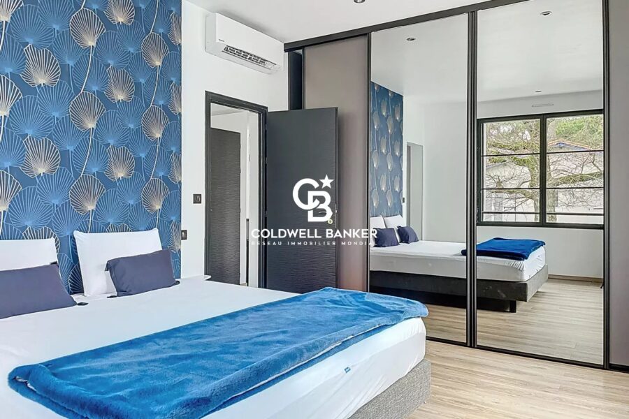 Maison à vendre à Saint-Georges-de-Didonne — Vue mer — photo 10