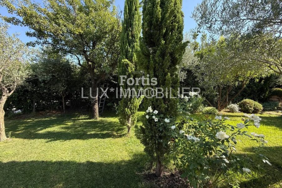Maison à vendre à Paradou — Vue montagne — photo 3