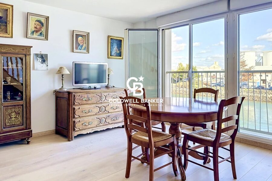 Appartement à vendre à Les Sables-d&rsquo;Olonne — Vue marina & port — photo 3