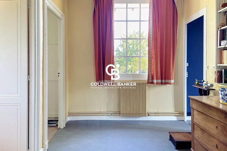 Maison à vendre à Saintes — Vue parc & jardin — photo 18