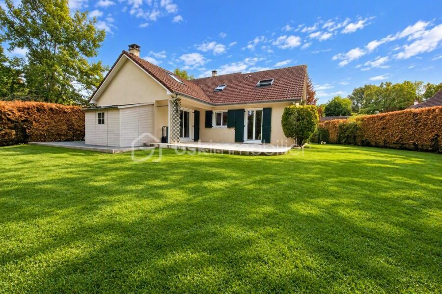 Maison à vendre à Ozoir-la-Ferrière — Vue parc & jardin — photo 28