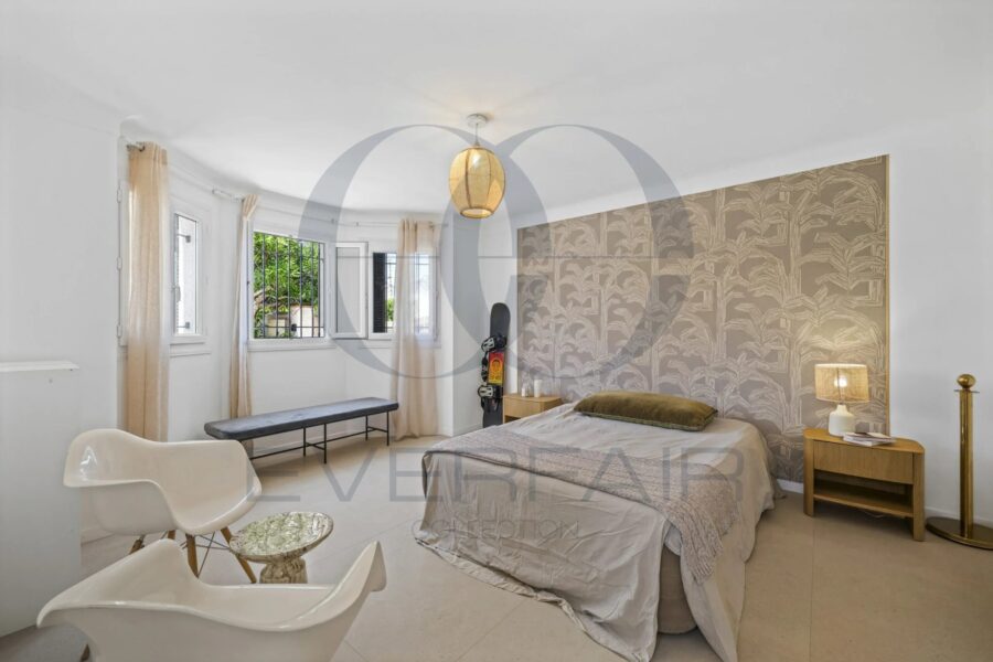 Maison à vendre à Cagnes-sur-Mer — Vue parc & jardin — photo 15
