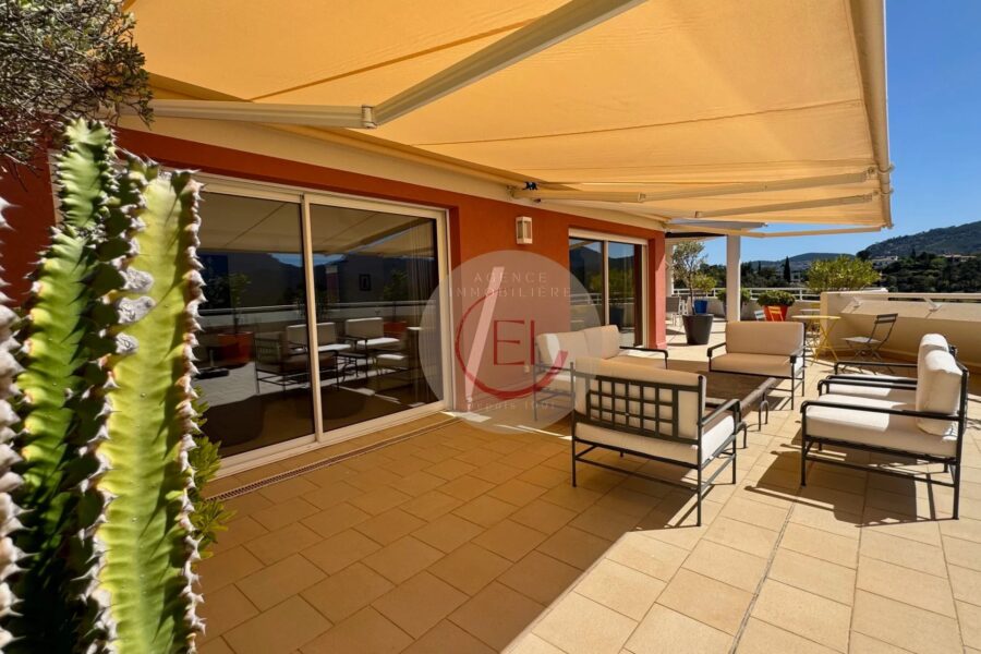 Appartement à vendre à Mandelieu-la-Napoule — Vue golf — photo 8