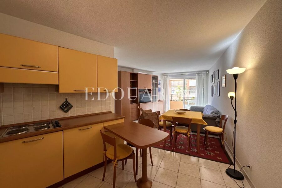 Appartement à vendre à Roquebrune-Cap-Martin — Vue mer — photo 4