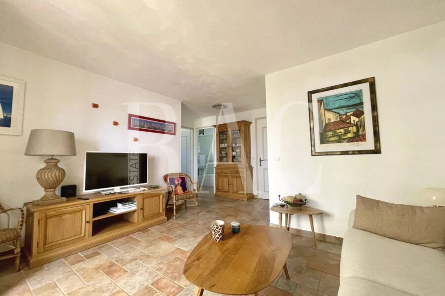 Appartement à vendre à Saint-Tropez — Vue mer — photo 7