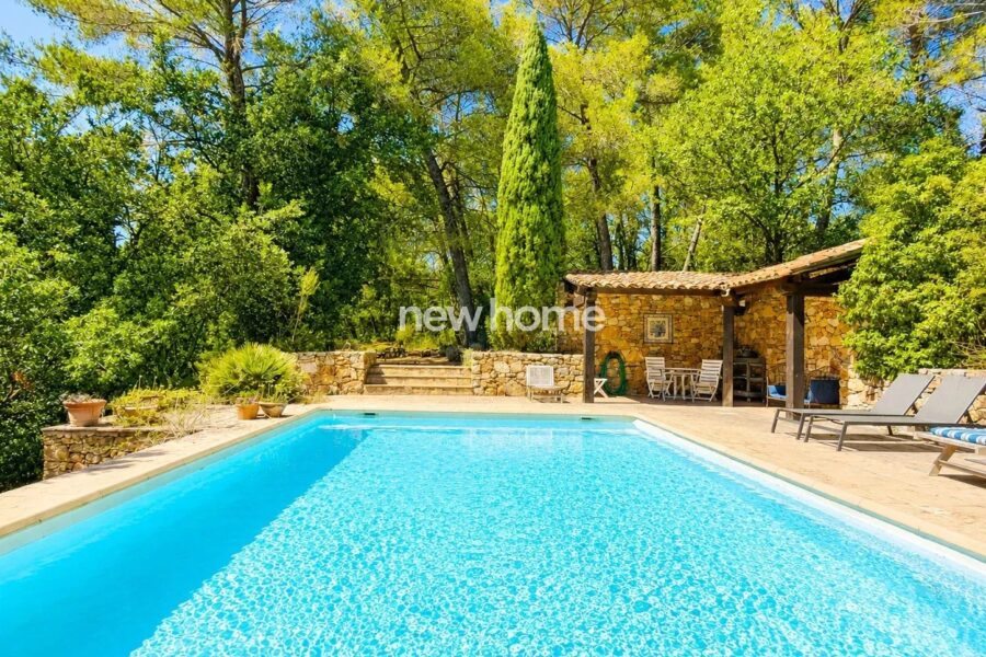 Maison à vendre à Seillans — Vue montagne — photo 3