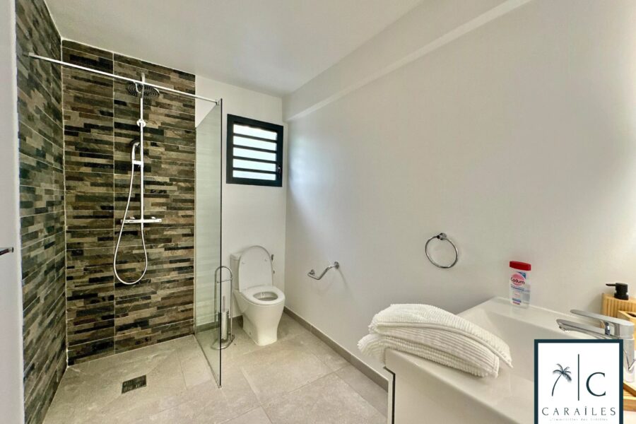 Maison à vendre à Le Marigot — Vue mer — photo 10