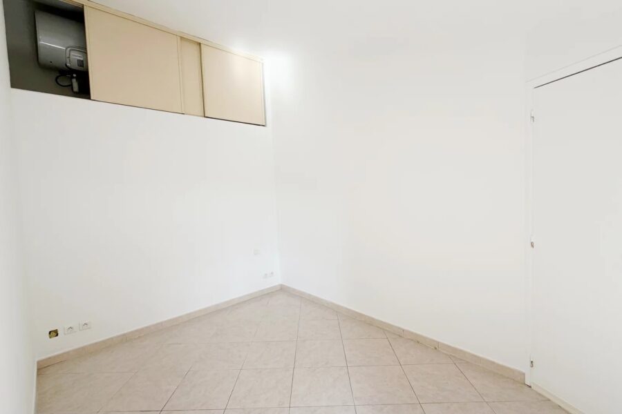 Appartement à vendre à Le Cannet — Vue mer — photo 5