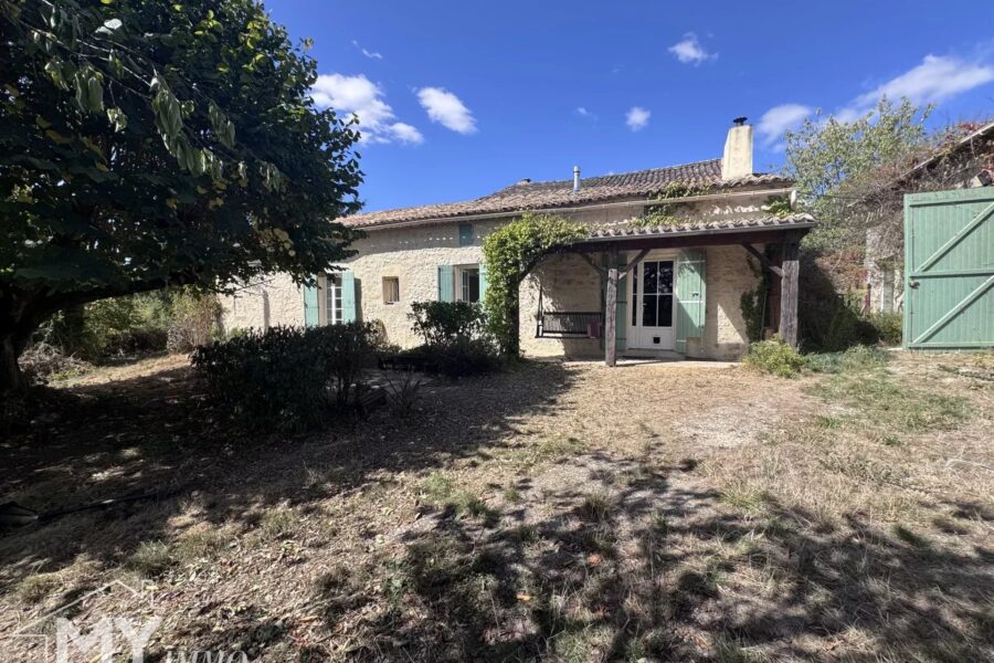 Maison à vendre à Saint-Méard-de-Gurçon — Vue nature — photo 11
