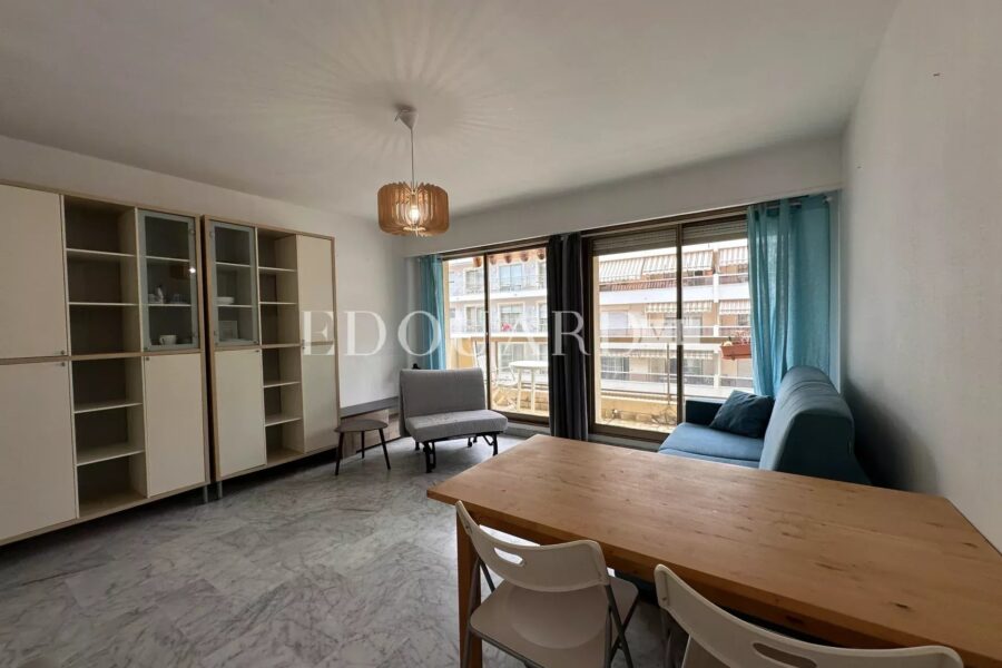 Appartement à vendre à Menton — Vue sur la ville — photo 6