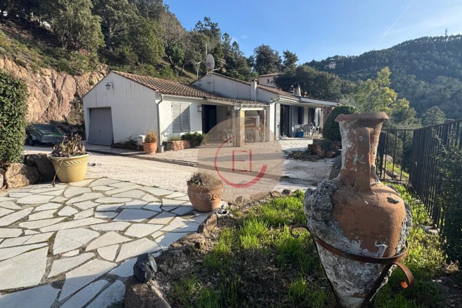 Maison à vendre à Mandelieu-la-Napoule — Vue montagne — photo 15