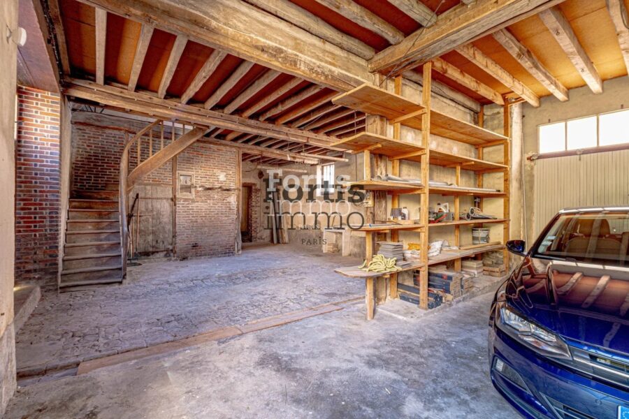 Maison à vendre à Villeneuve-sur-Yonne — Vue parc & jardin — photo 25