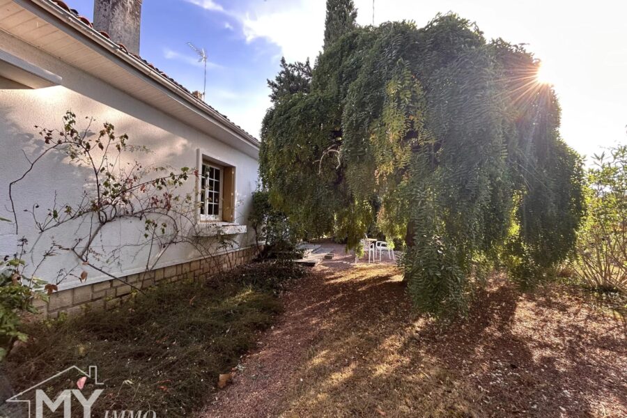 Maison à vendre à Pineuilh — Vue parc & jardin — photo 20
