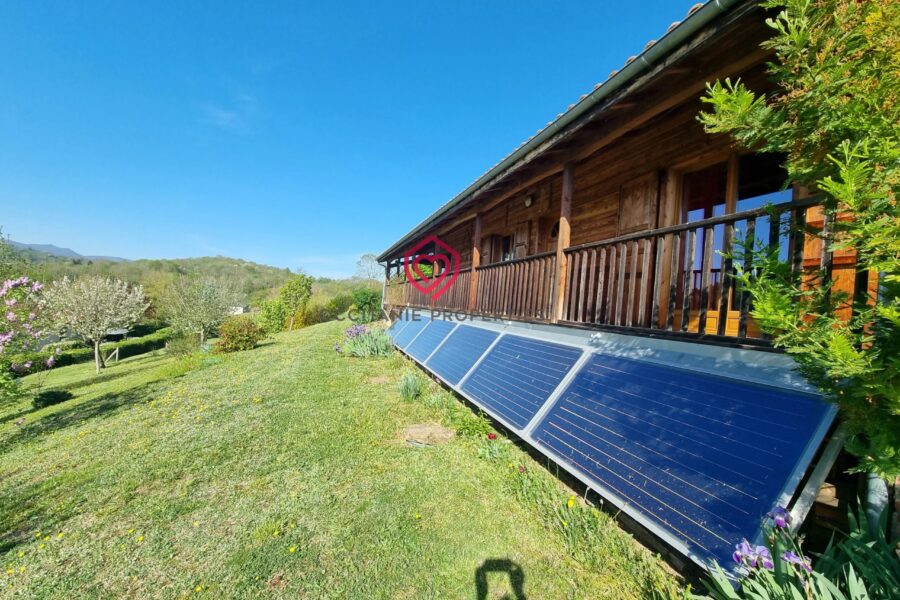 Maison à vendre à Montjoie-en-Couserans — Vue montagne — photo 4