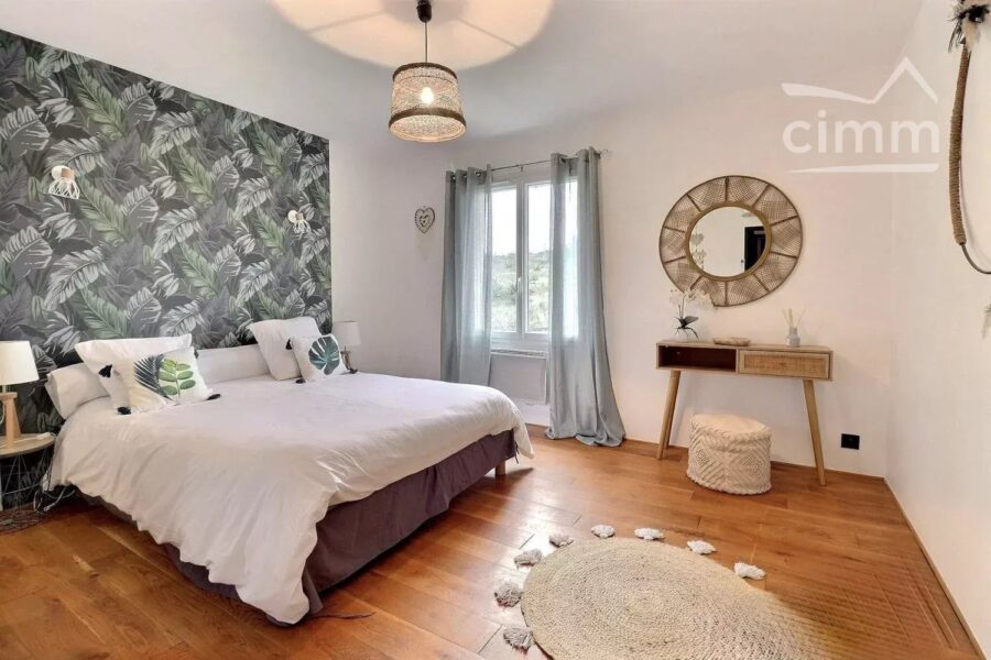 Maison à vendre à Lagorce — Vue montagne — photo 17