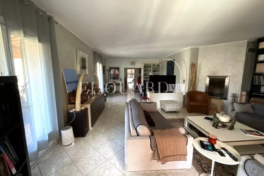 Maison à vendre à La Turbie — Vue montagne — photo 8
