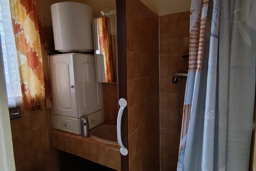 Appartement à vendre à Auzat-la-Combelle — Vue parc & jardin — photo 9