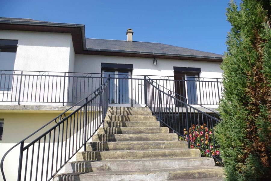 Maison à vendre à Château-Chinon (Ville) — Vue montagne — photo 18
